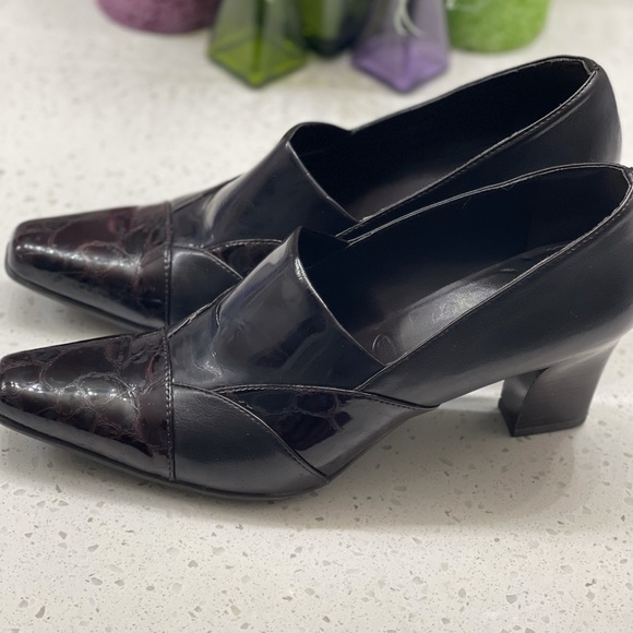 Franco Sarto L-Tapas Moro Turtle Heel.  Size 8.   Excellent Used Condition - Picture 3 of 7